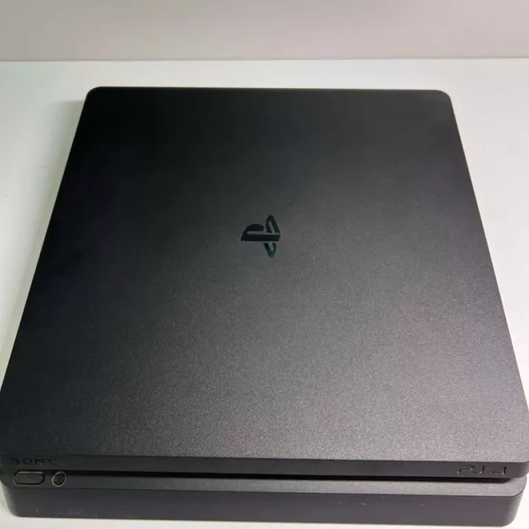 SONY PLAYSTATION 4 SLIM 500GB+PAD+GRA FIFA 19