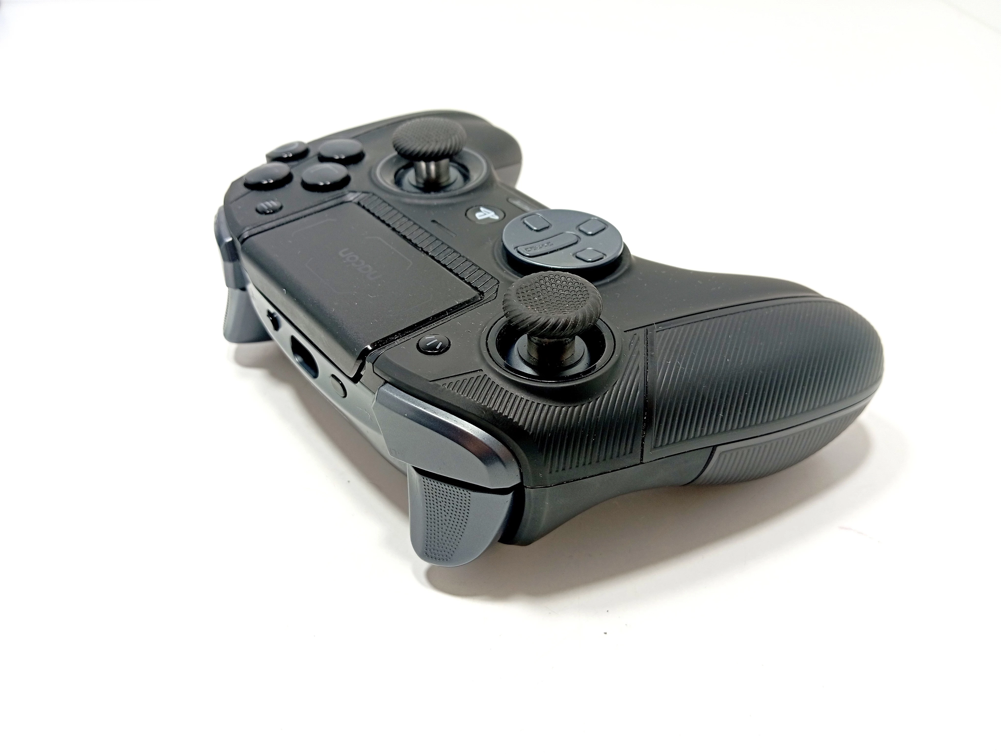 pad-nacon-revolution-5-pro-stan-opakowania-229205-340245