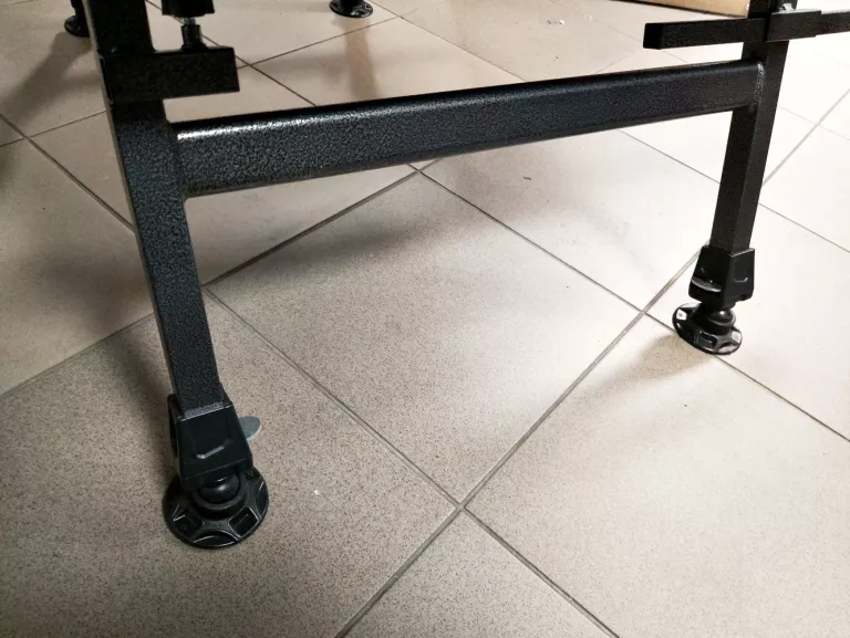FOTEL KARPIOWY ELEKTROSTATYK F5R STP + TACKA