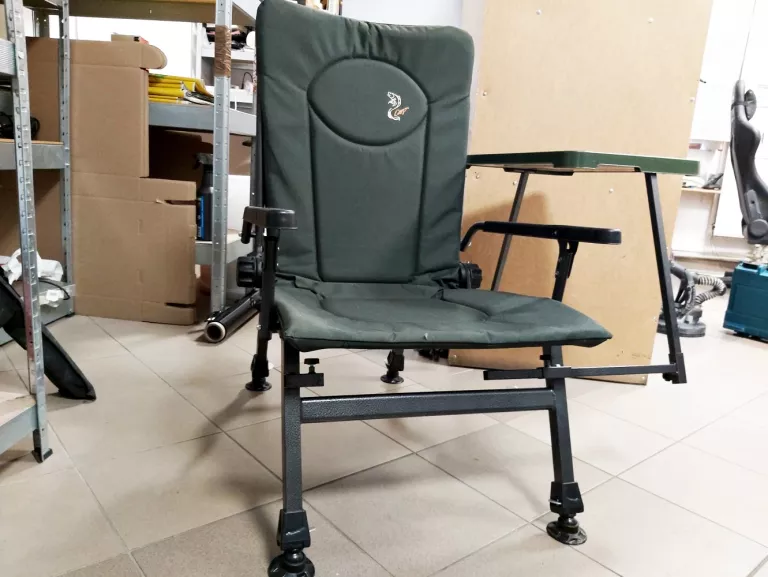 FOTEL KARPIOWY ELEKTROSTATYK F5R STP + TACKA