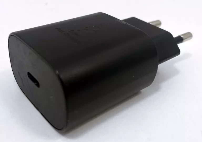ZESTAW DWÓCH ŁADOWAREK - SAMSUNG EP-TA800 25W + JTI WA-UN-06A 15W (USB-C)
