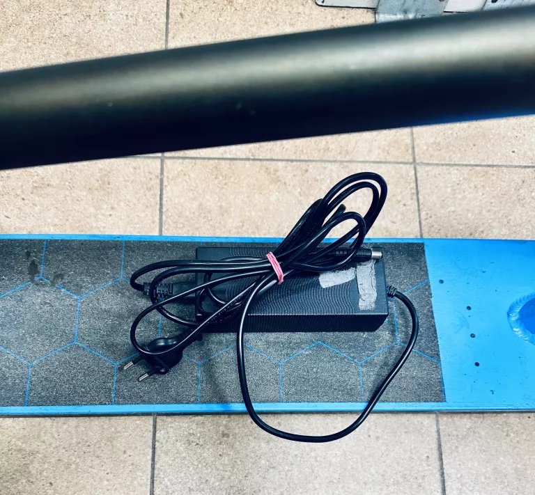 HULAJNOGA ELEKTRYCZNA ESCOOTER EPF-1