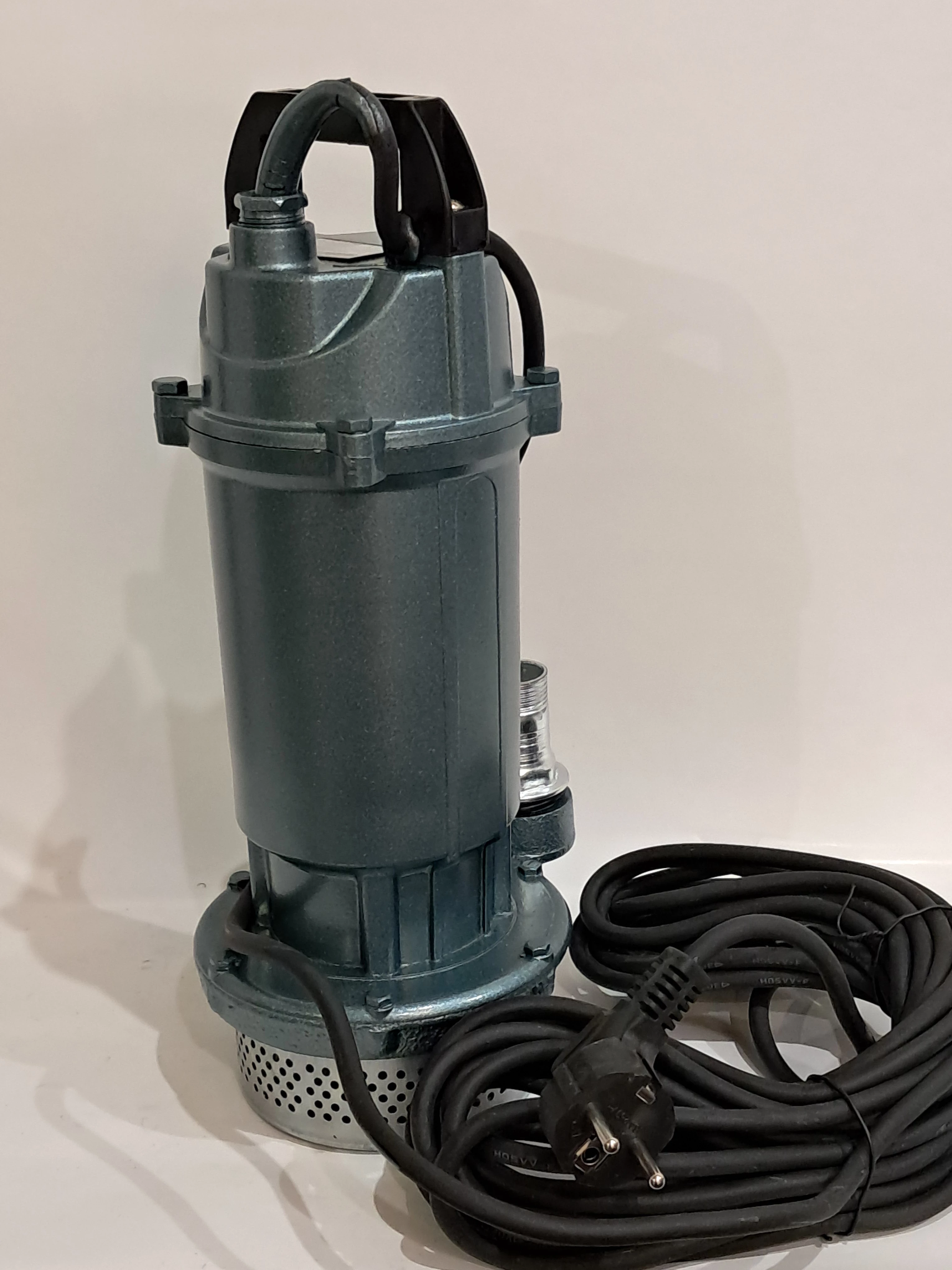 pompa-do-wody-ubertool-wp20-qdx-1350w-kpl-ean-gtin-5055757569268