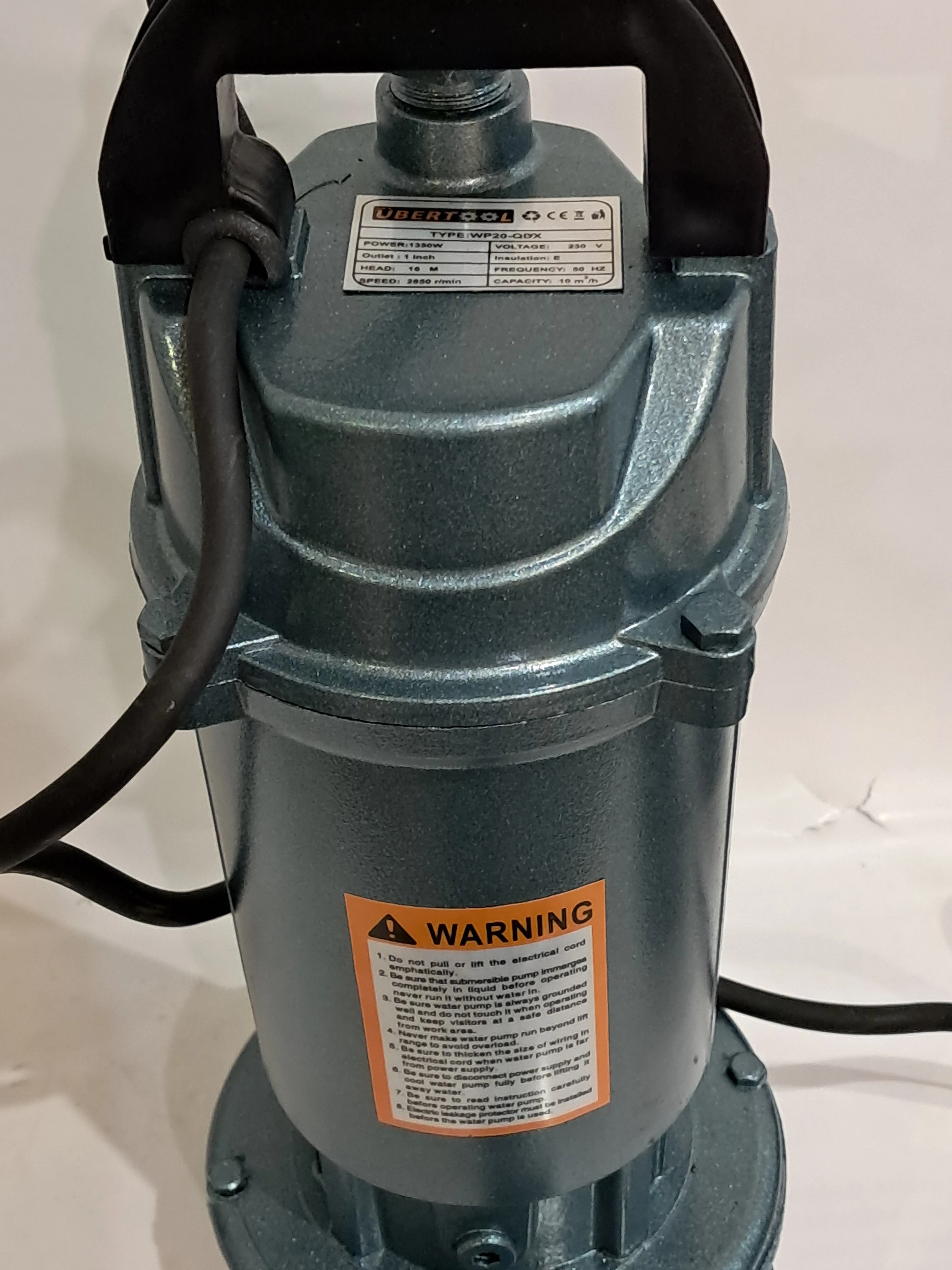 pompa-do-wody-ubertool-wp20-qdx-1350w-kpl-maksymalna-wydajnosc-pompy-1