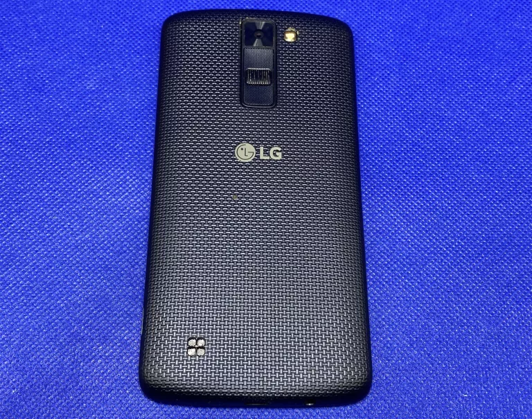 TELEFON LG K8 LTE 1/8 GB