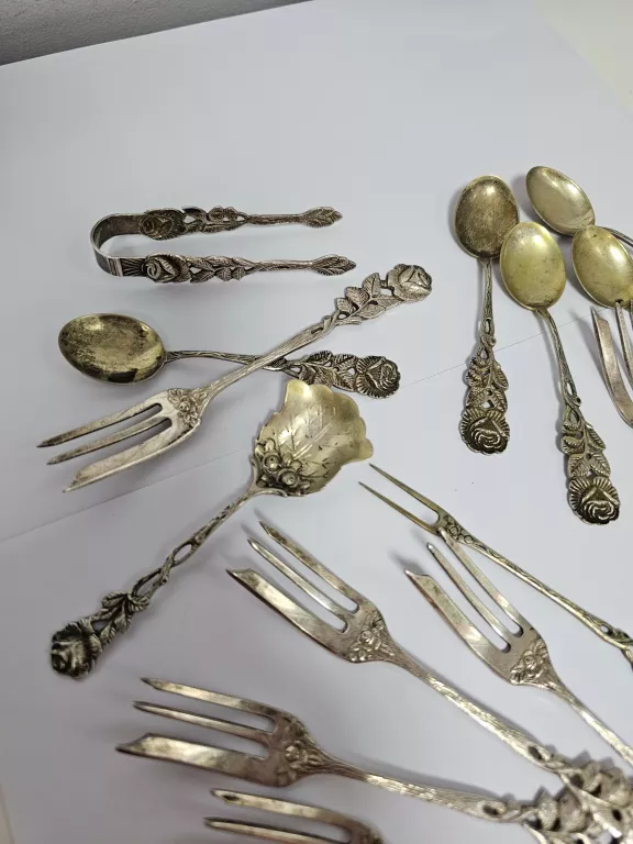 srebro-wyrob-jubilerski-uzywany-14-sztuccow-20215g-proba-800-100-stan-11323-2