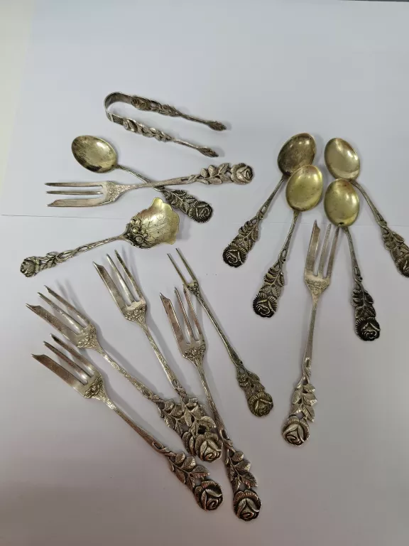 srebro-wyrob-jubilerski-uzywany-14-sztuccow-20215g-proba-800-100-typ-produktu-247873-832558