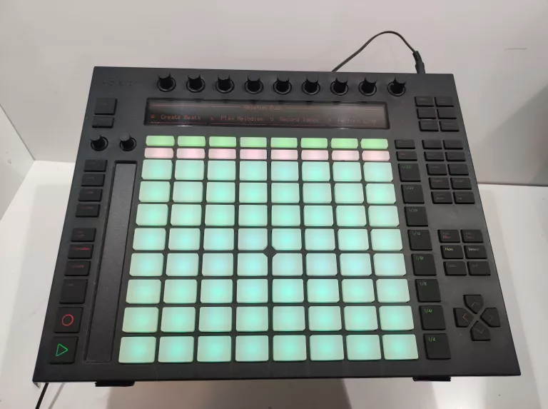 KONTROLER ABLETON PUSH 1 + STOJAK UDG ULTIMATE + METALOWY CASE