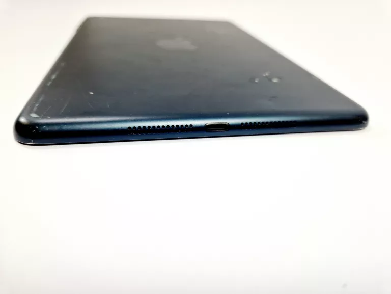 tablet-apple-ipad-mini-32gb-czarny-md529kn-79-przekatna-ekranu-790