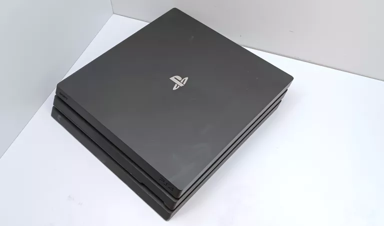 KONSOLA PLAYSTATION 4 PRO 1TB