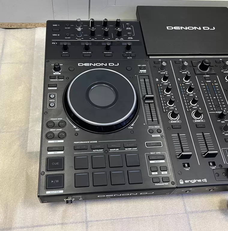 KONSOLA DENON DJ PRIME 4+