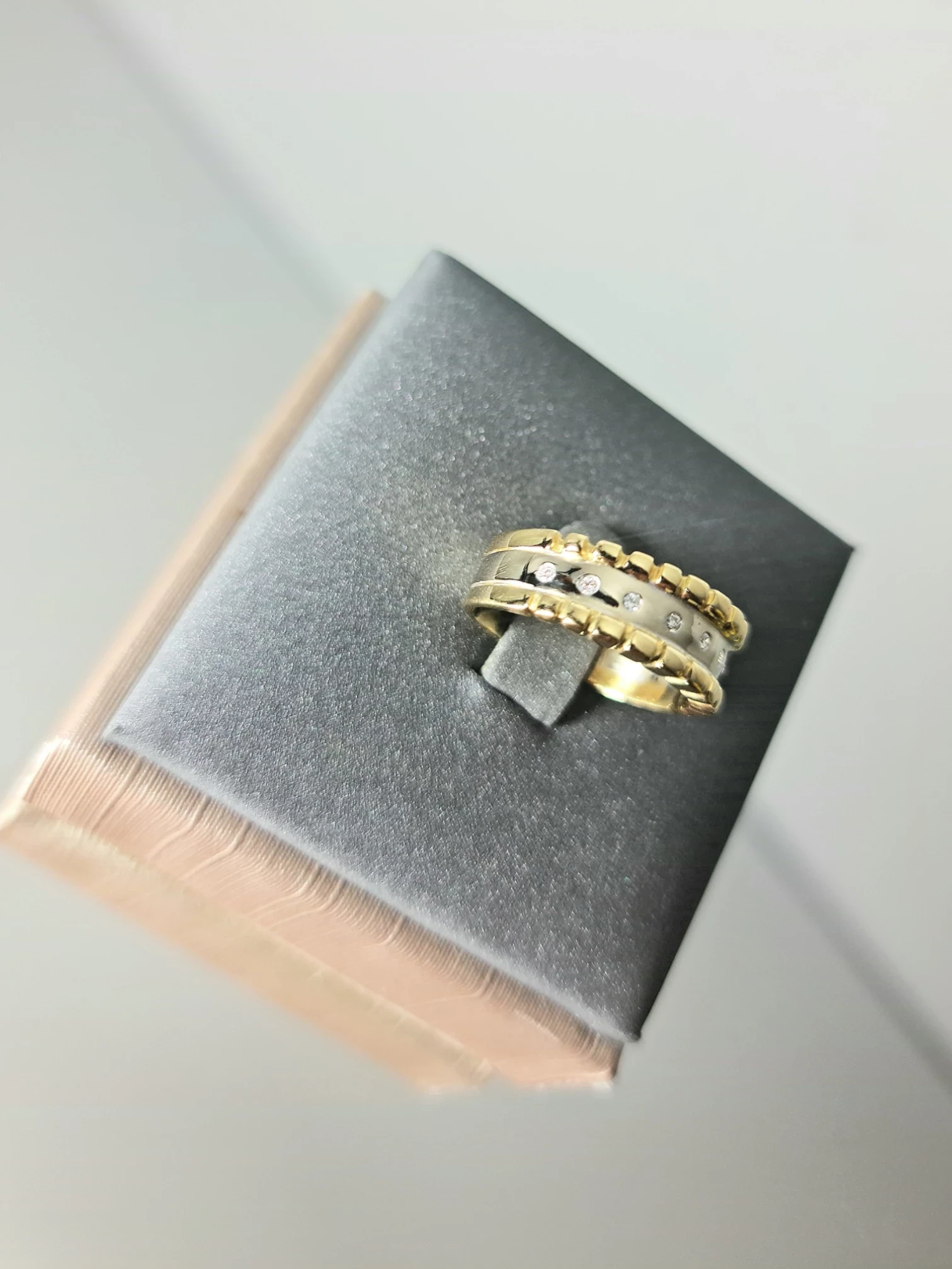 pierscionek-z-brylantem-009ct-750-18k-roz-18-kamien-17088-128