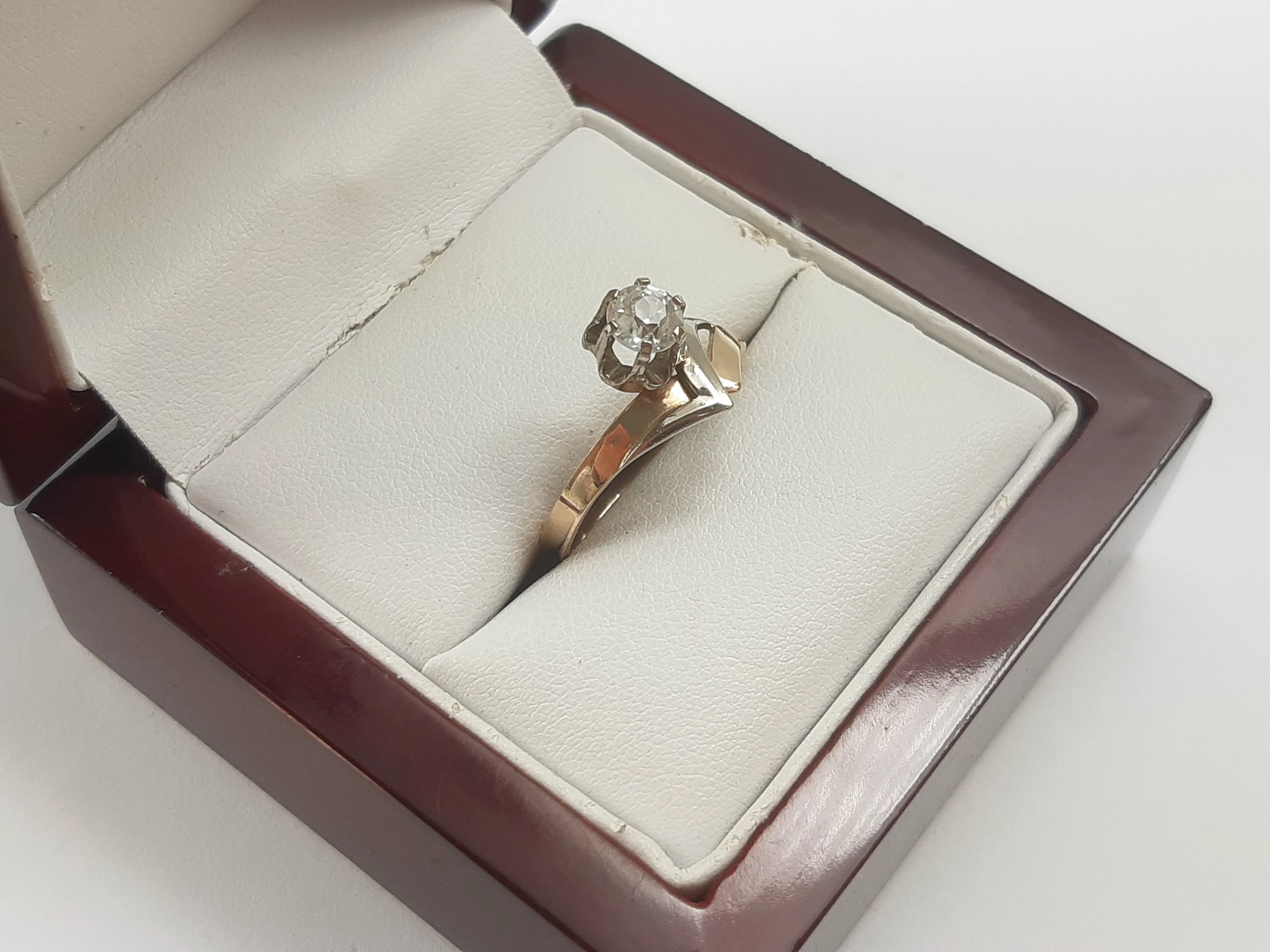 zloty-pierscionek-z-cyrkonia-583-267g-r18-28-czerwca-313-poznan-ska-x