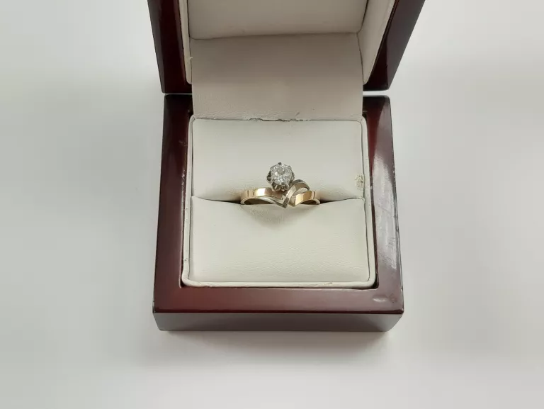 zloty-pierscionek-z-cyrkonia-583-267g-r18-ean-gtin-5903772009019