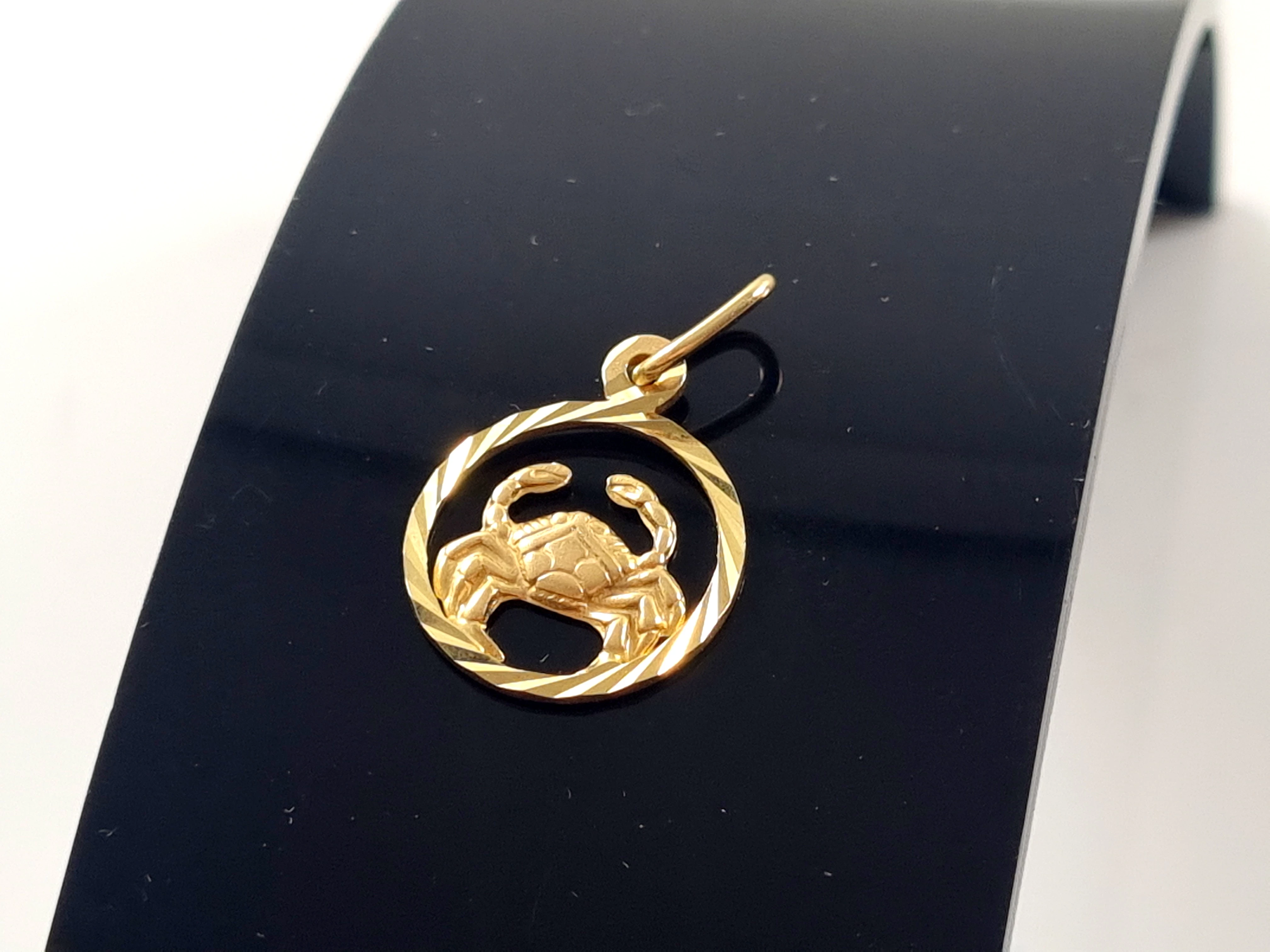 zlota-zawieszka-znak-zodiaku-rak-p585-082g-plec-15851-1