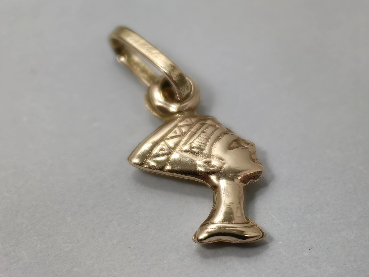 zlota-zawieszka-nefretete-036g-pr585-14k-rodzaj-2205-2