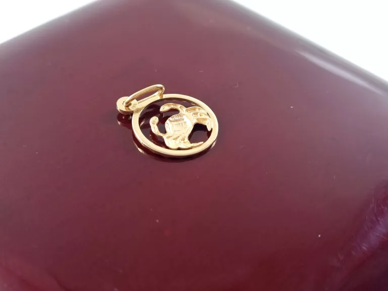 zlota-zawieszka-znak-zodiaku-rak-p585-082g-ean-gtin-6932308200049