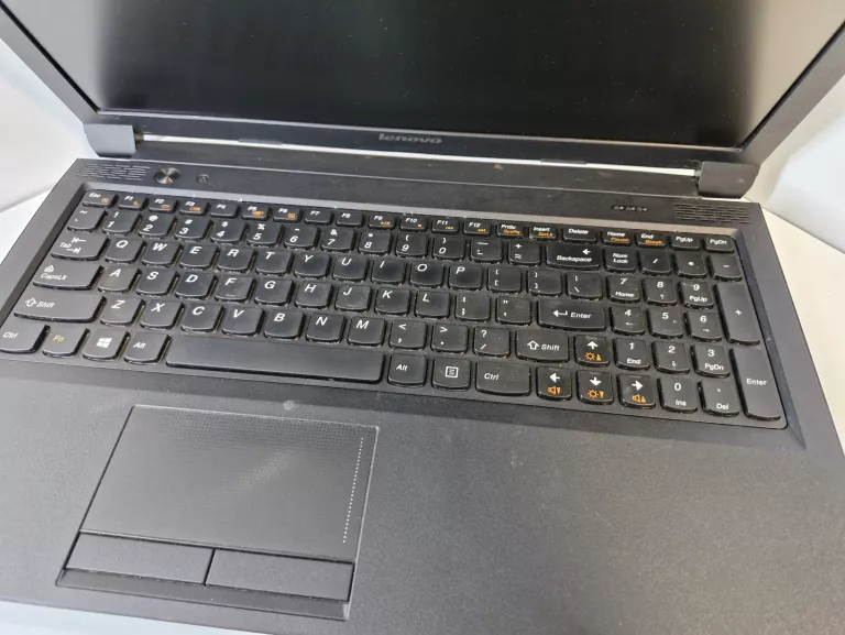 LAPTOP LENOVO B575E AMD E2-2000 RADEON HD 7340 256GB SSD 4GB RAM W10