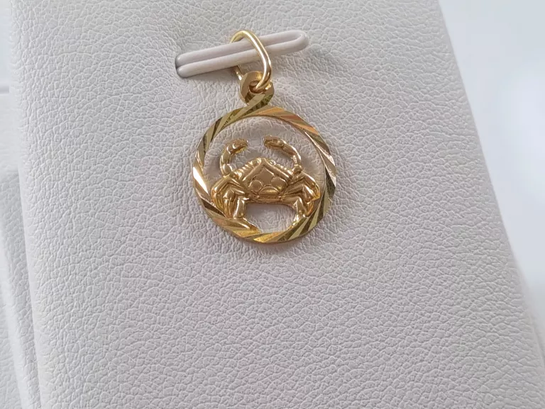 zlota-zawieszka-znak-zodiaku-rak-p585-082g-kolor-dominujacy-205826-225106