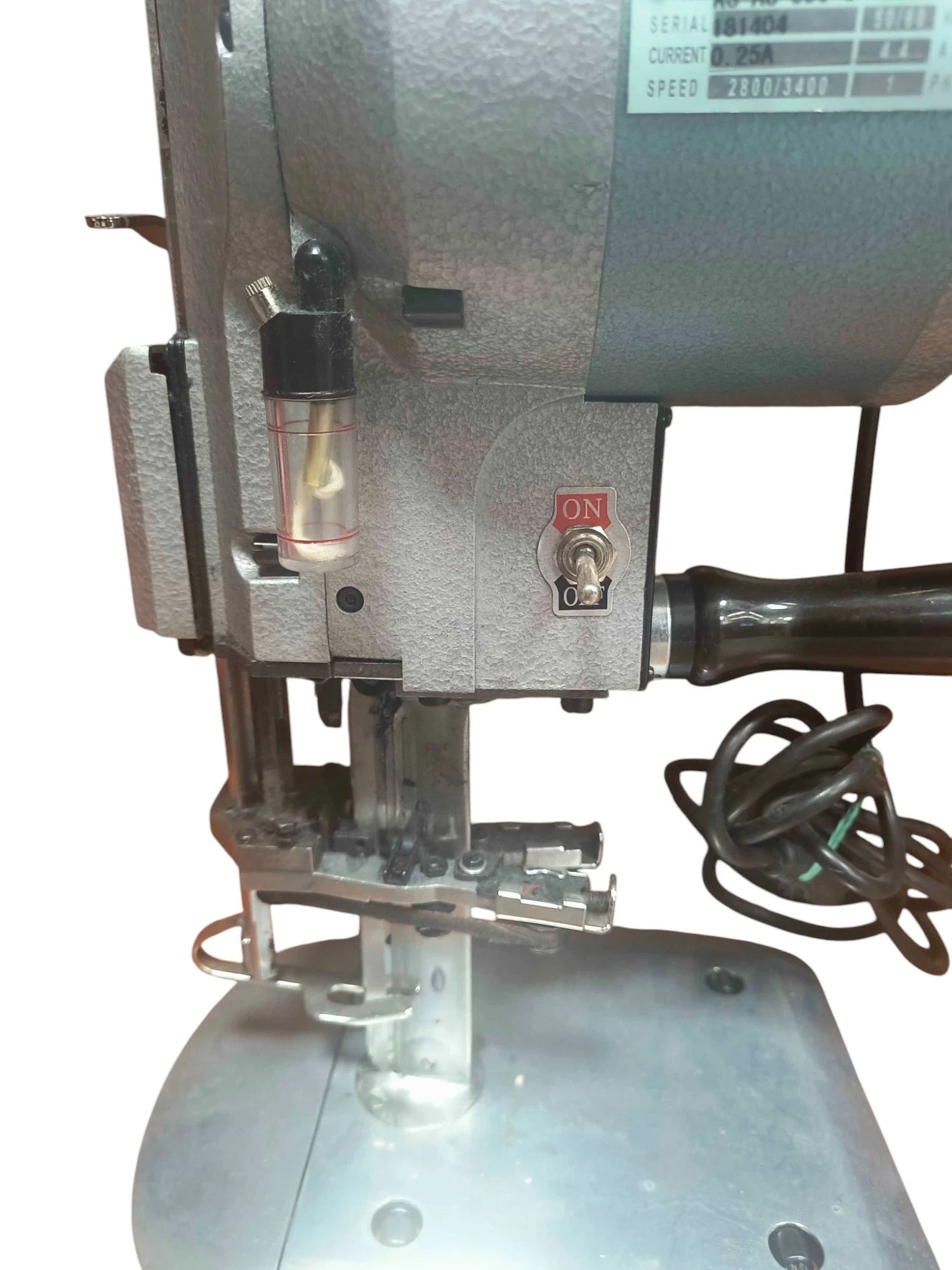 noz-krojczy-pionowy-indu-ks-au-550-6-product-id-180bfa09-c7d6-49fd-816e-e1ae7d102612