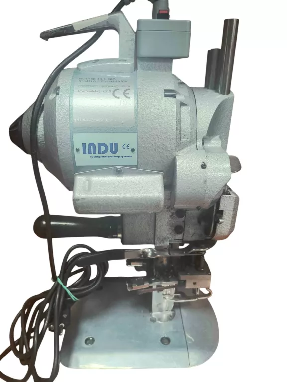 NÓŻ KROJCZY PIONOWY INDU KS-AU-550-6