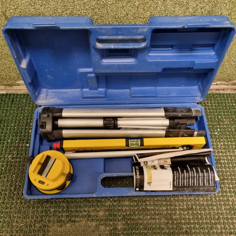 POZIOMICA LASEROWA POWERFIX LASER SPIRIT LEVEL KH 4008 WALIZKA