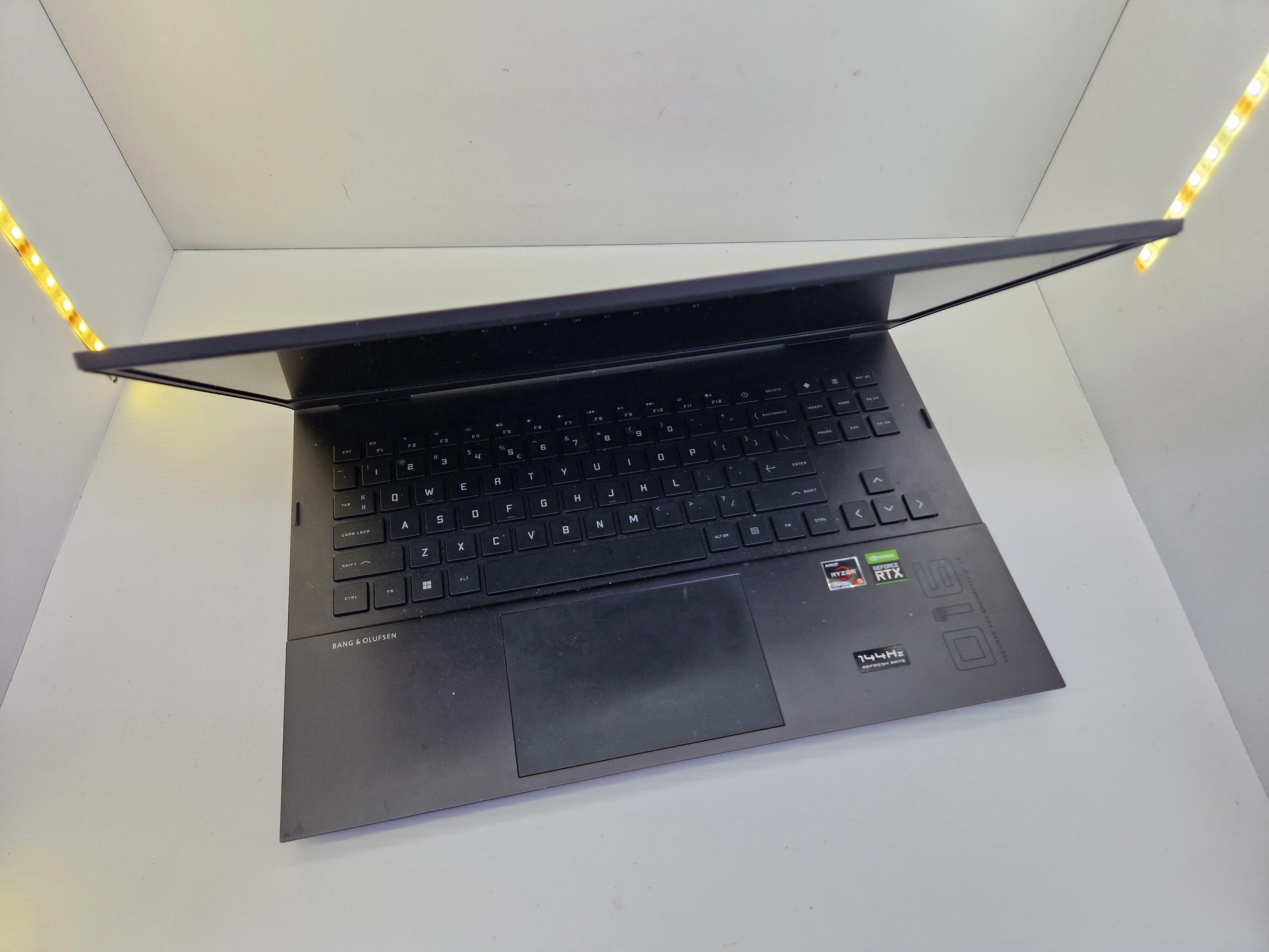 laptop-hp-omen-16-c0220nw-16gb512ssdamd5-5600hrtx3050tiwin11-lad-wielkosc-pamieci-ram-200941-2193