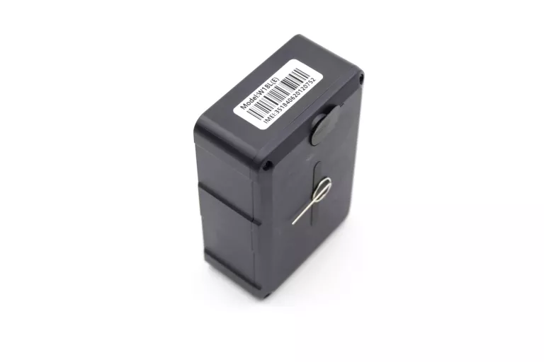 lokalizator-gps-seeworld-w18l-gps-tracker-stan-11323-2