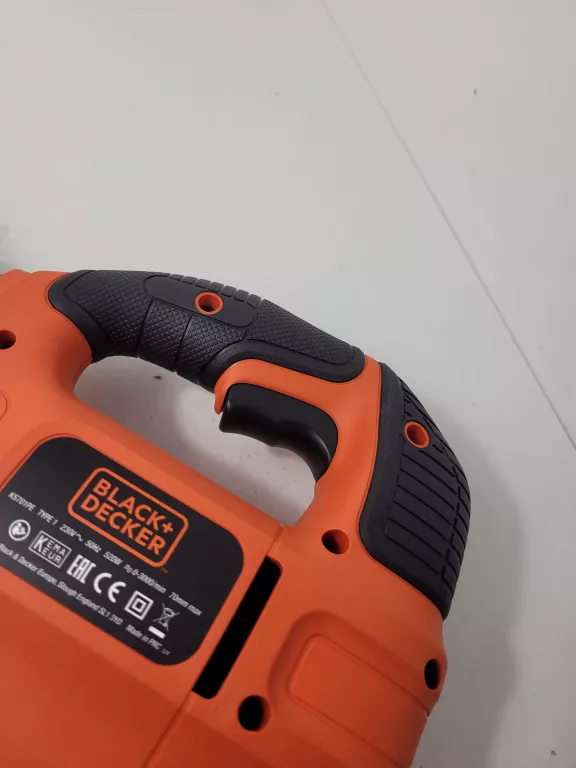 WYRZYNARKA BLACK DECKER KS701PEK