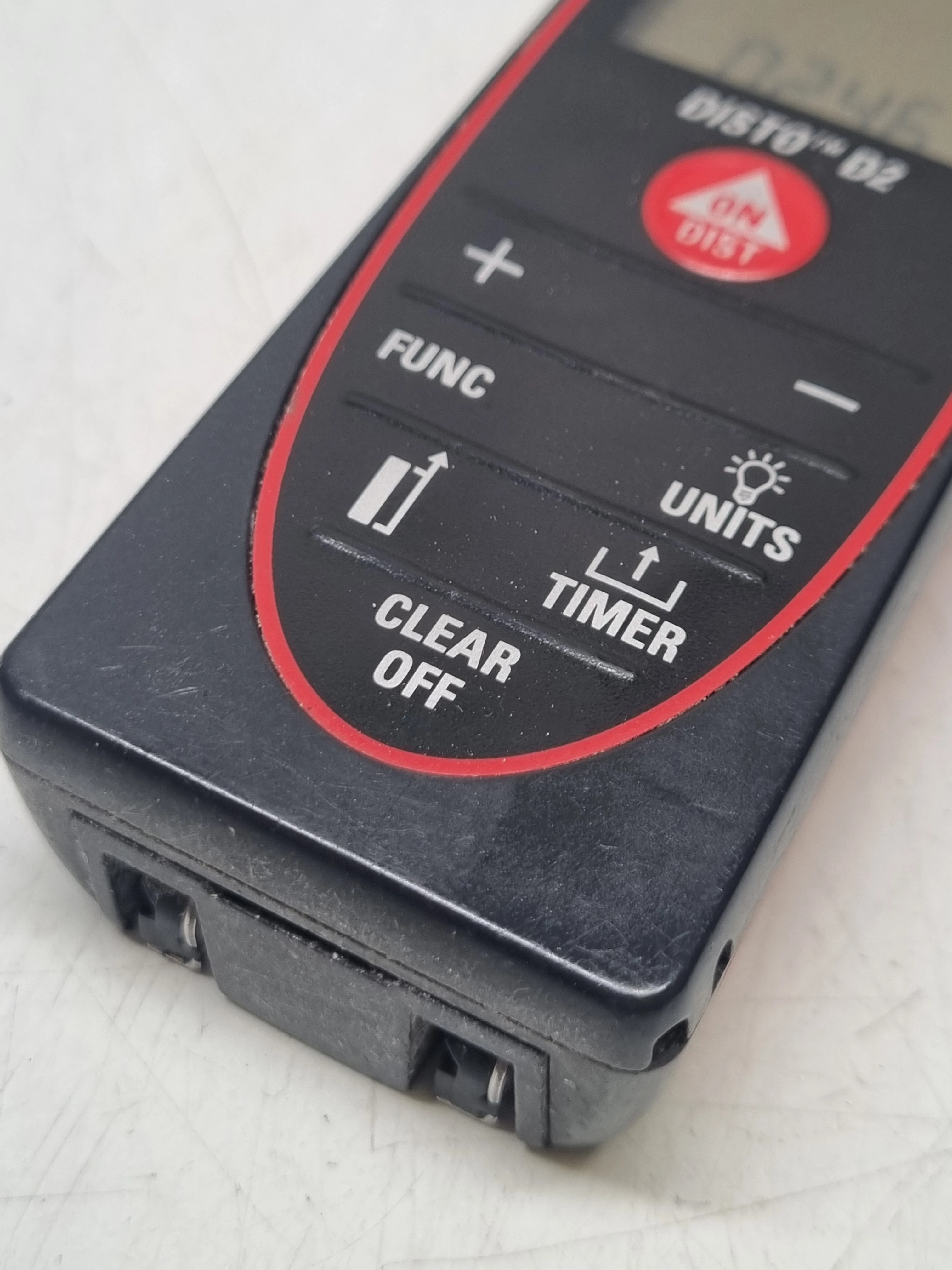 dalmierz-leica-disto-d2-dokladnosc-pomiaru-mm-204909-222093