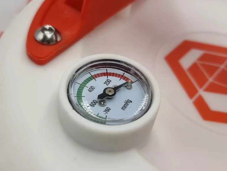 PRZYSSAWKA PRÓŻNIOWA AUTOMATYCZNA DO PŁYTEK WERTEC WTPP200AD