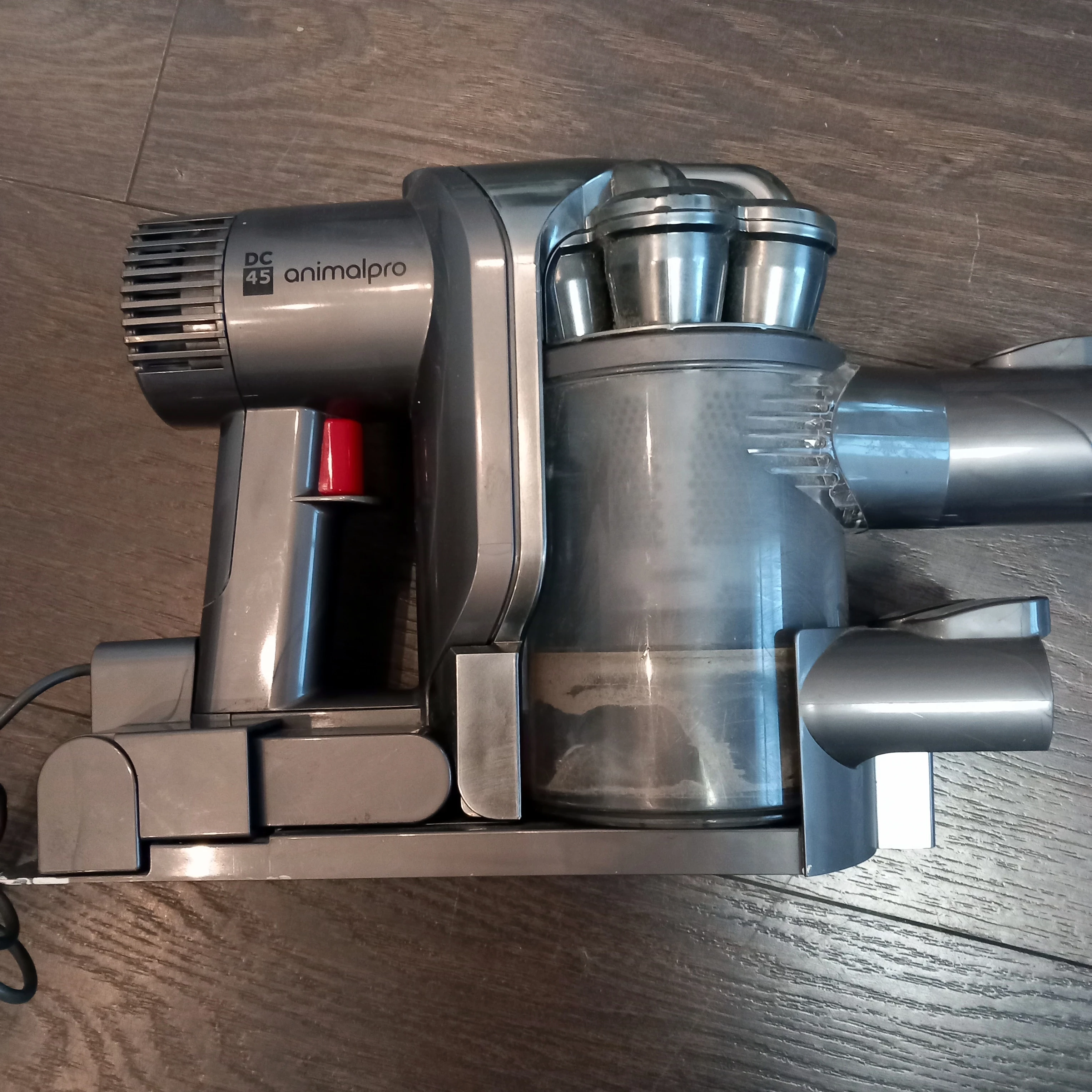 odkurzacz-pionowy-dyson-dc45-animal-pro-czas-ladowania-60