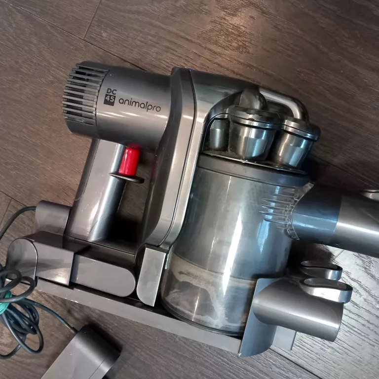 ODKURZACZ PIONOWY DYSON DC45 ANIMAL PRO