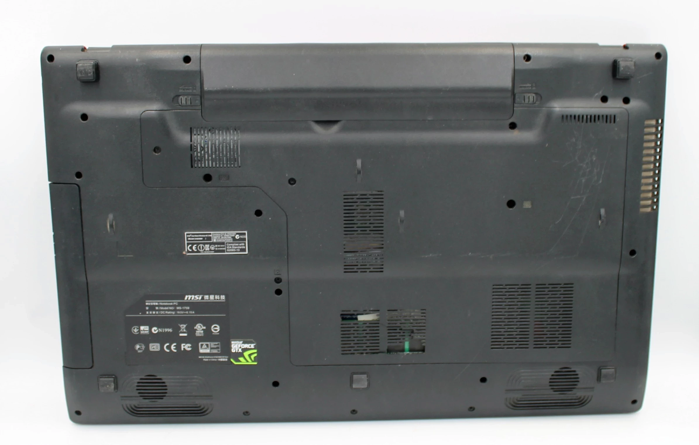 laptop-msi-ms-1759-8gb-1tb-gtx-950m-i7-4720hq-26g-stan-11323-2