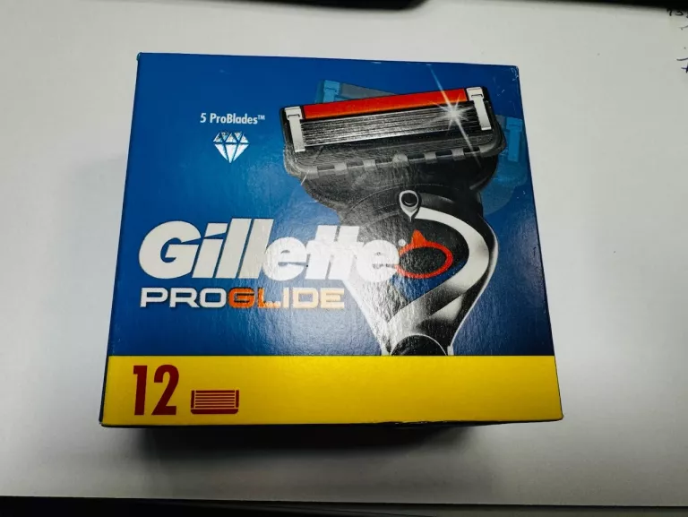 WKŁADY OSTRZA WYMIENNE DO MASZYNKI GILLETTE PROGLIDE 12 SZTUK