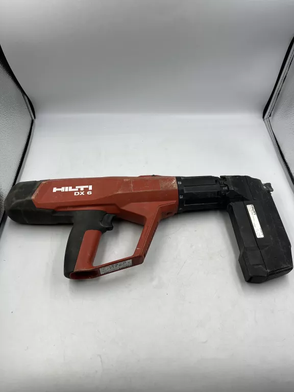 OSADZAK DX 6 HILTI + 2 KOŃCÓWKI