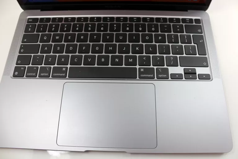 LAPTOP MACBOOK AIR 2020 A2337 8/256GB M1