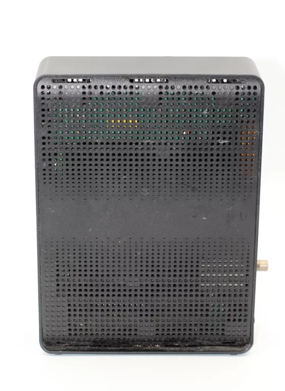 router-technicolor-cga4236tch1-stan-11323-2