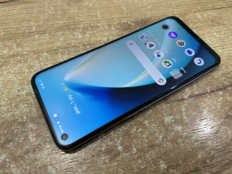 REALME 8I 4/128 SOLO