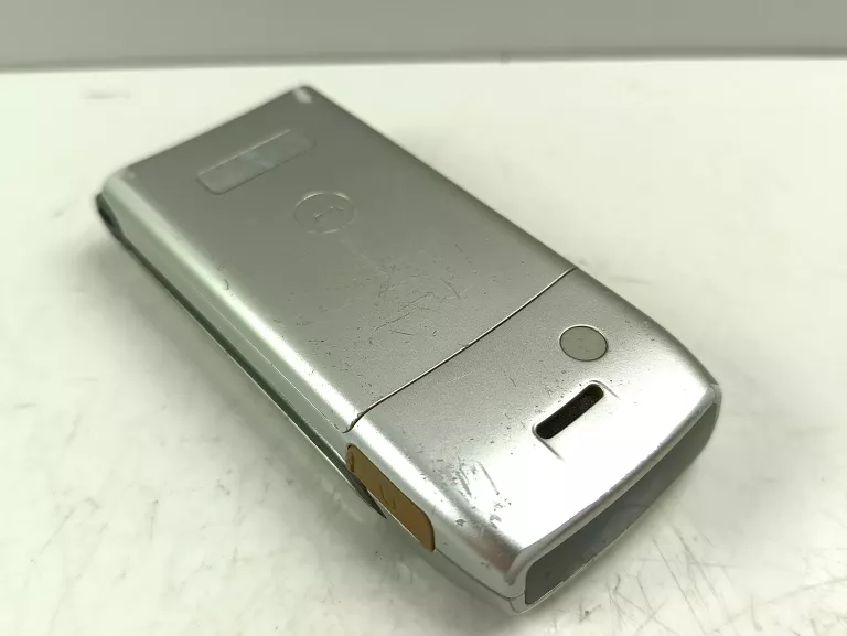 TELEFON MOTOROLA W377