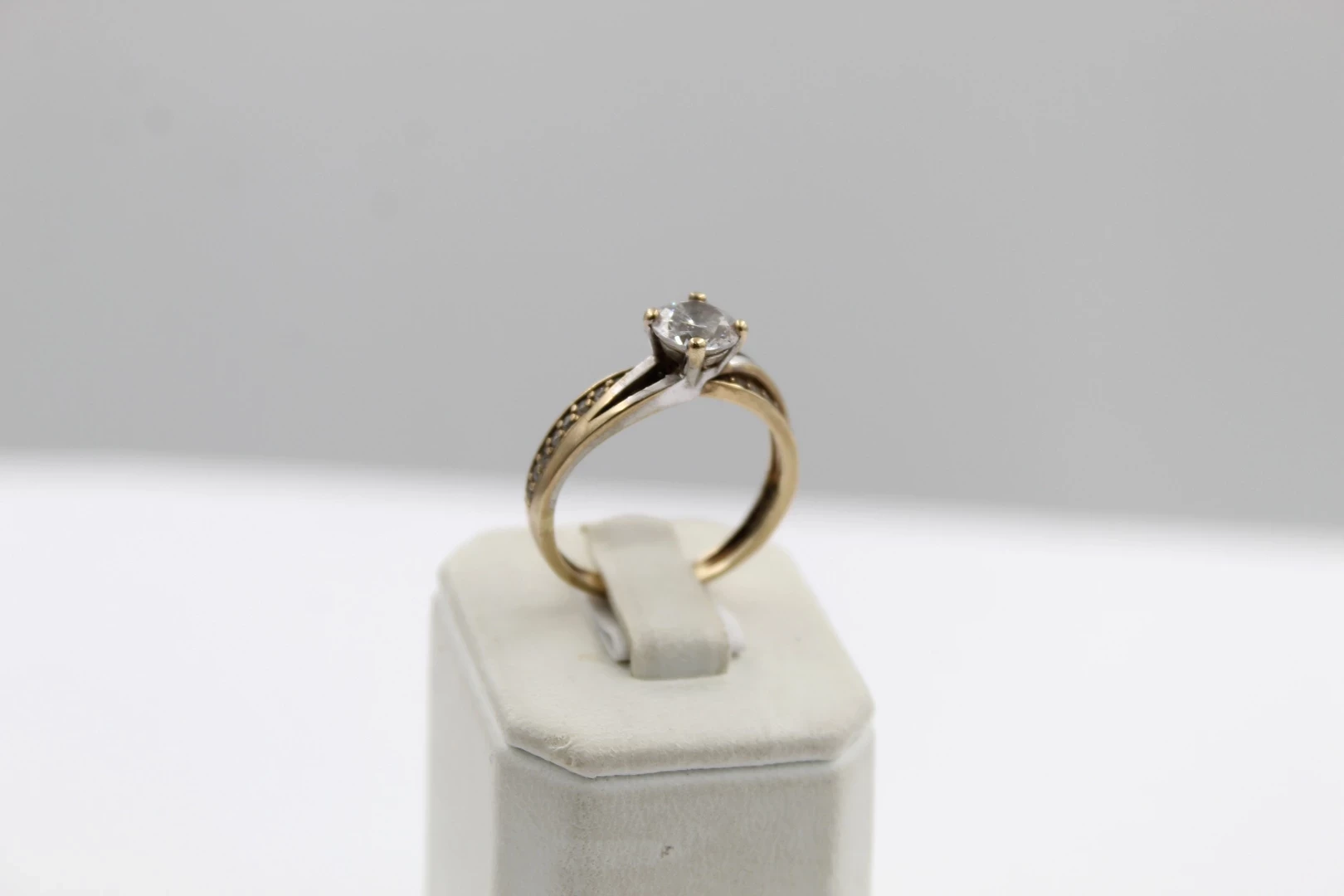 zloty-pierscionek-z-oczkiem-p333-rozm-13-stan-11323-2