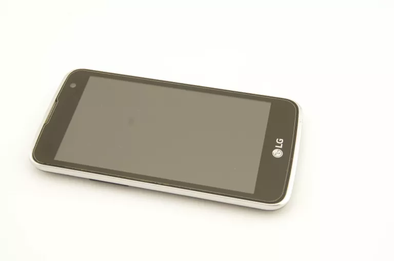 TELEFON LG L70 D315 + ŁADOWARKA