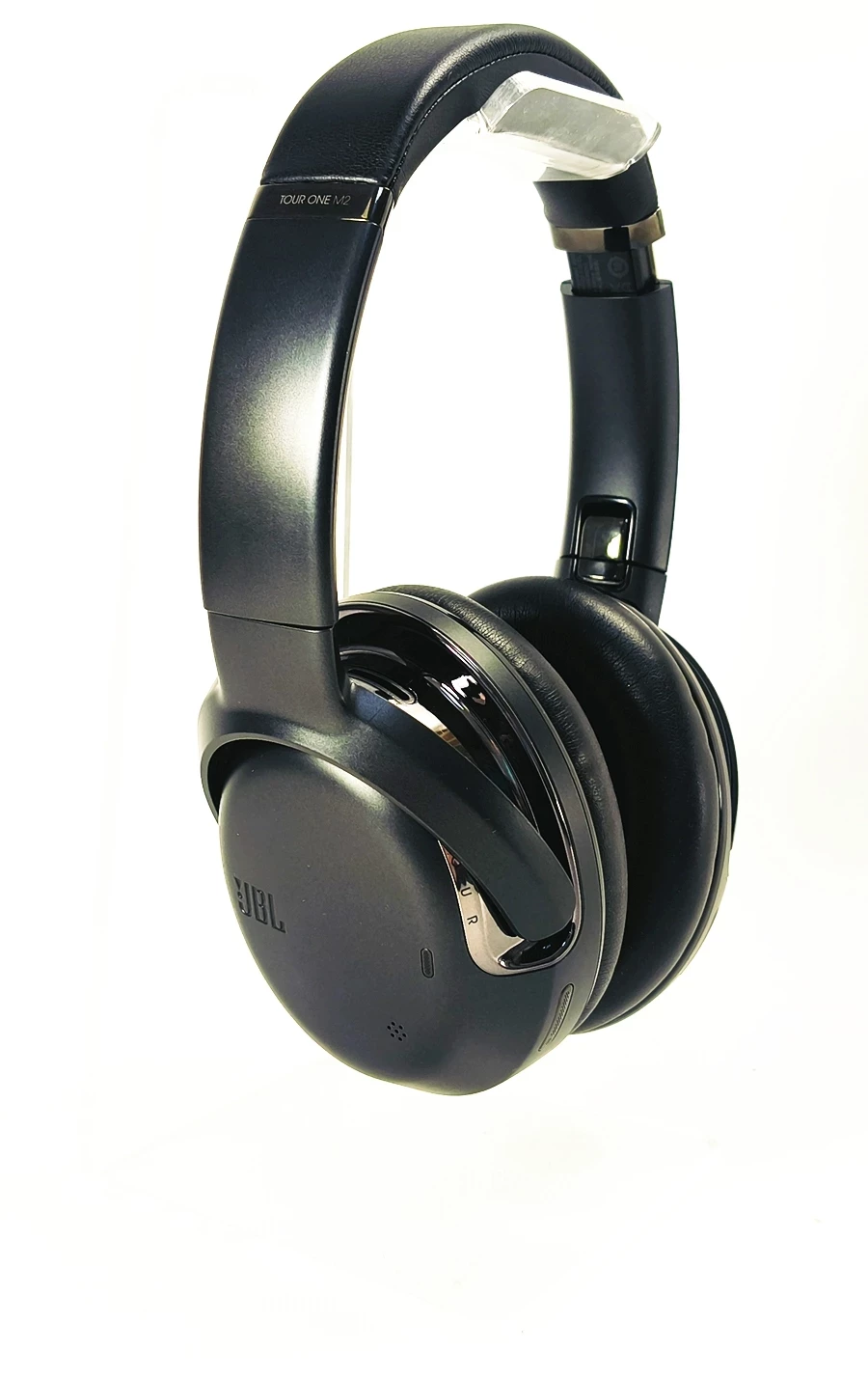 sluchawki-jbl-tour-one-m2-black-stan-11323-2