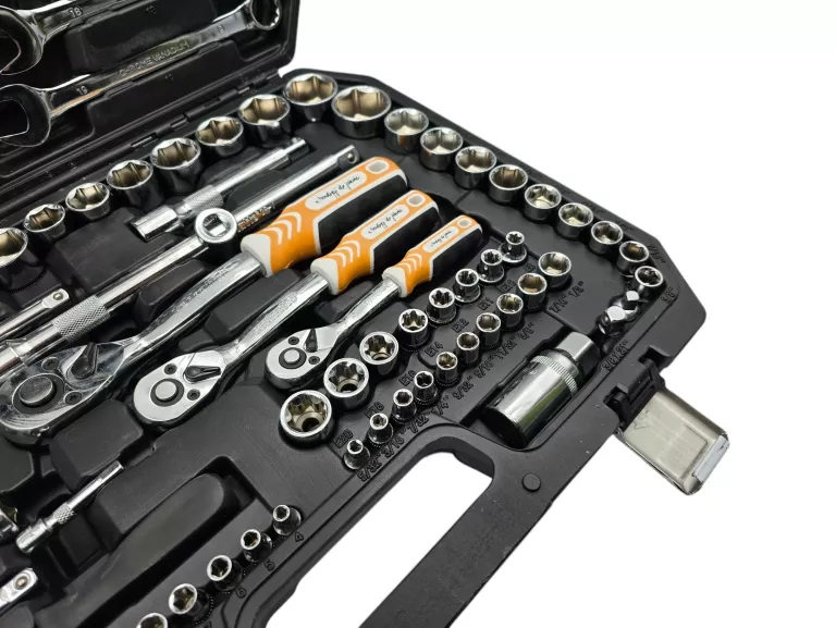 ZESTAW KLUCZY NASADOWYCH VERKATTO 137 SZT 1/4” + 3/8” + 1/2”