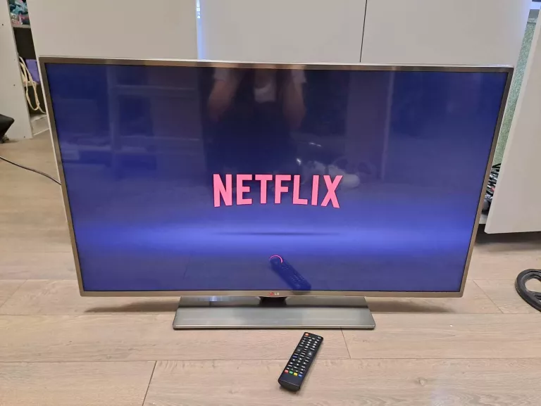 TELEWIZOR LG 42LB650V SMART TV LED+ PILOT