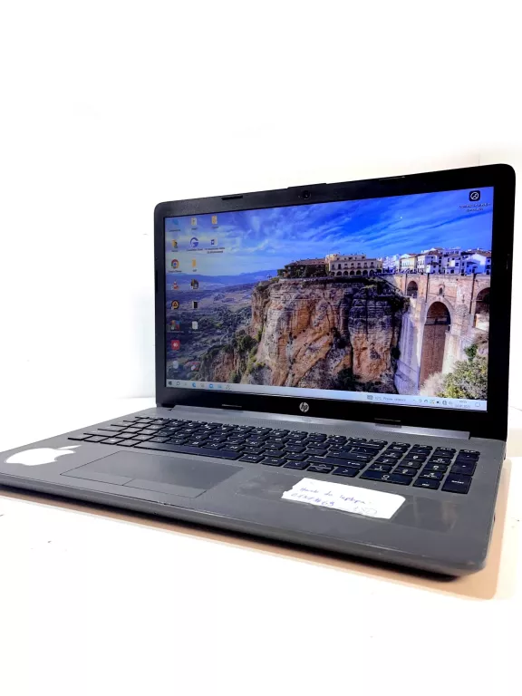 LAPTOP HP 255G