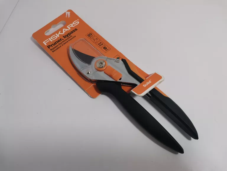 NOŻYCE FISKARS P331