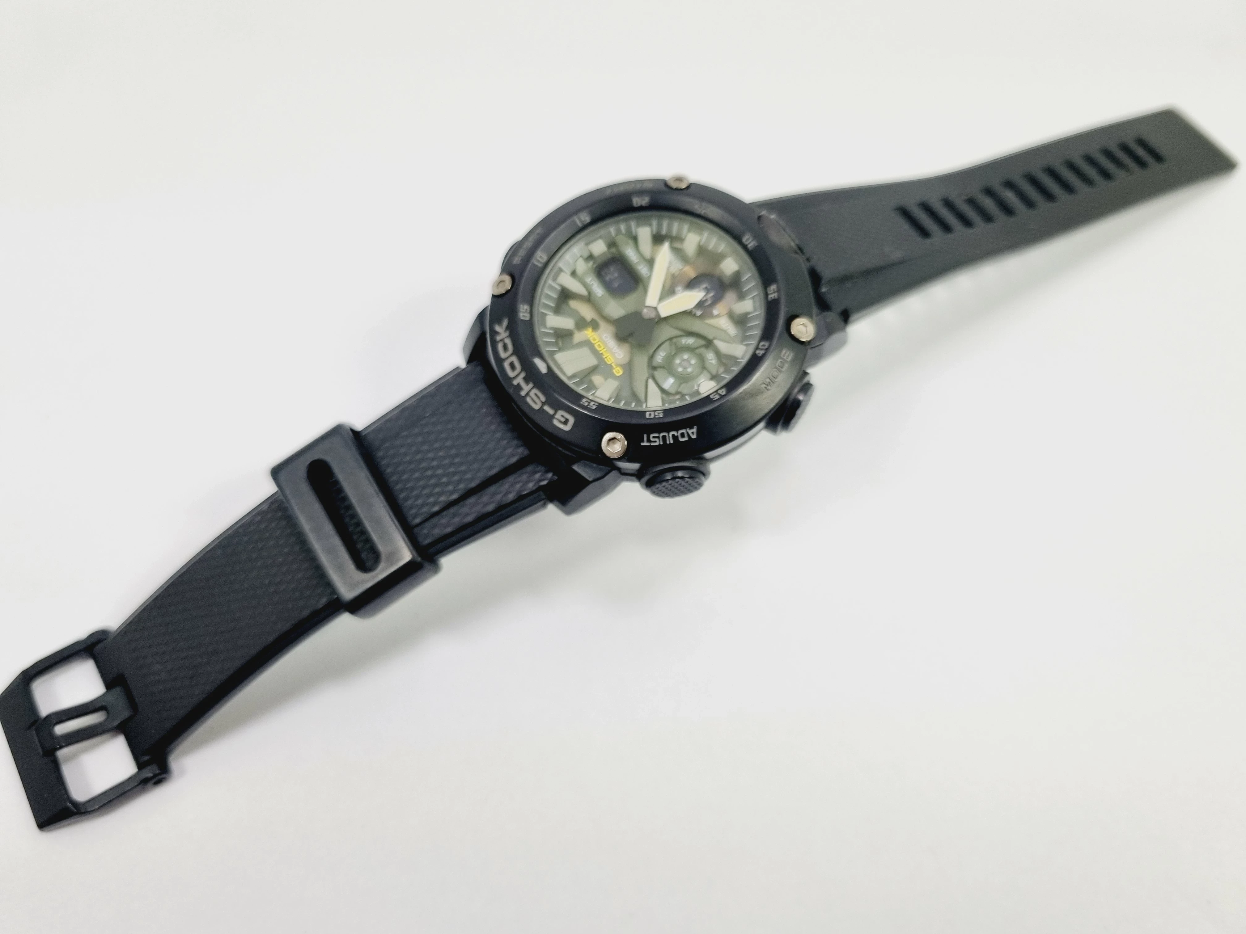 zegarek-casio-g-shock-ga-2000-rodzaj-129220-3