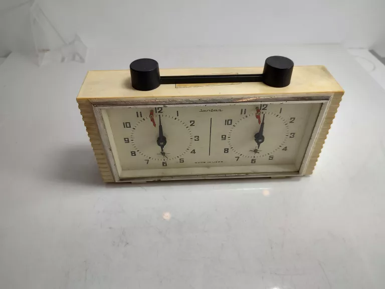 ZEGAR SZACHOWY JANTAR -MADE IN USSR 1984