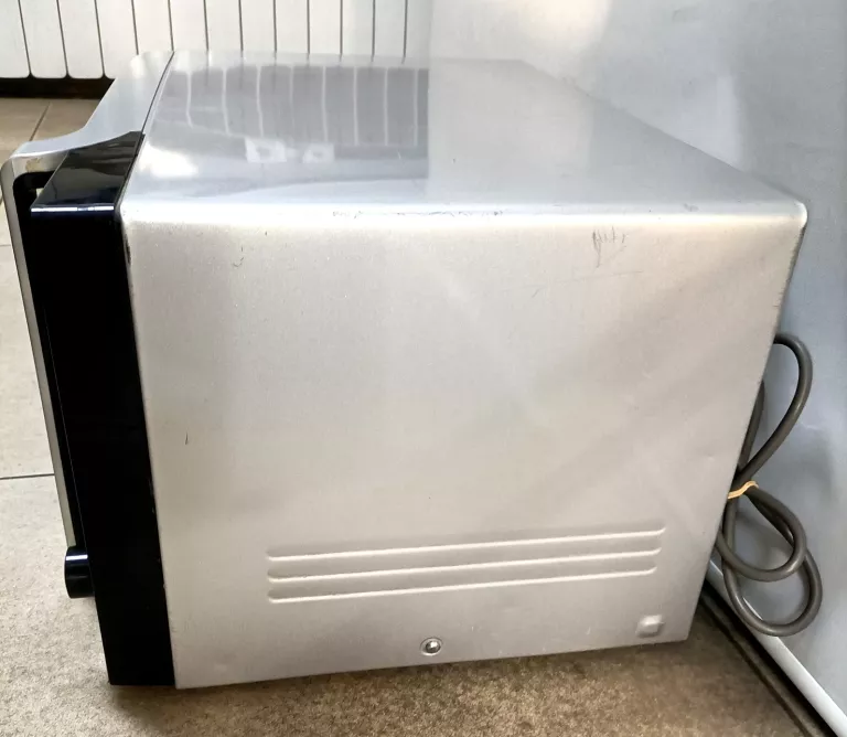 MIKROFALÓWKA SAMSUNG GE107L